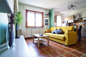 Casa Zoe Apartment self check in & free wi fi Parma